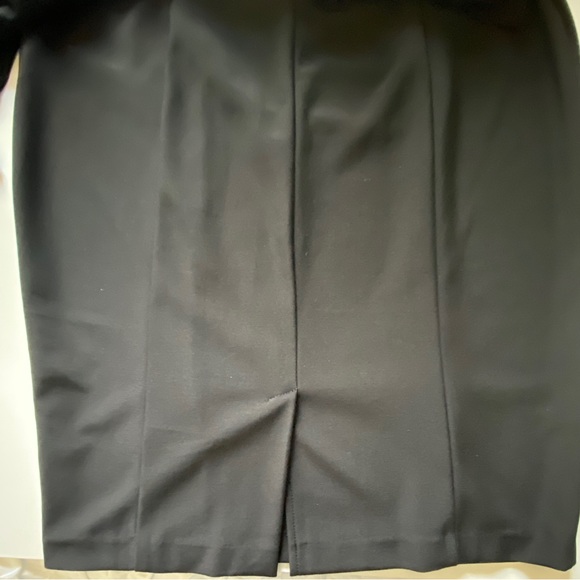 R&M Richard’s Sheer Sleeve Black Dress size 10 - Picture 9 of 9